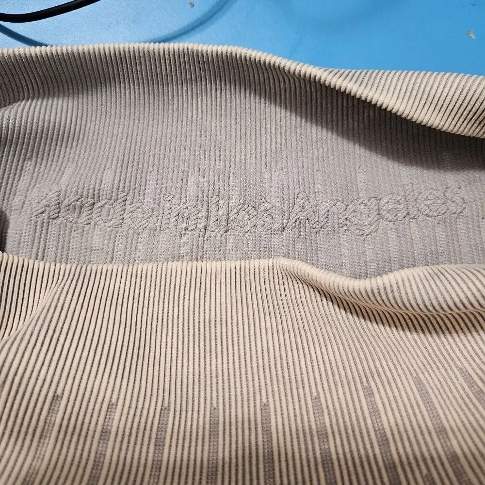 Avocado Phoenix Fire Moto Leggings Small Size, Made In USA - Picture 6 of 9